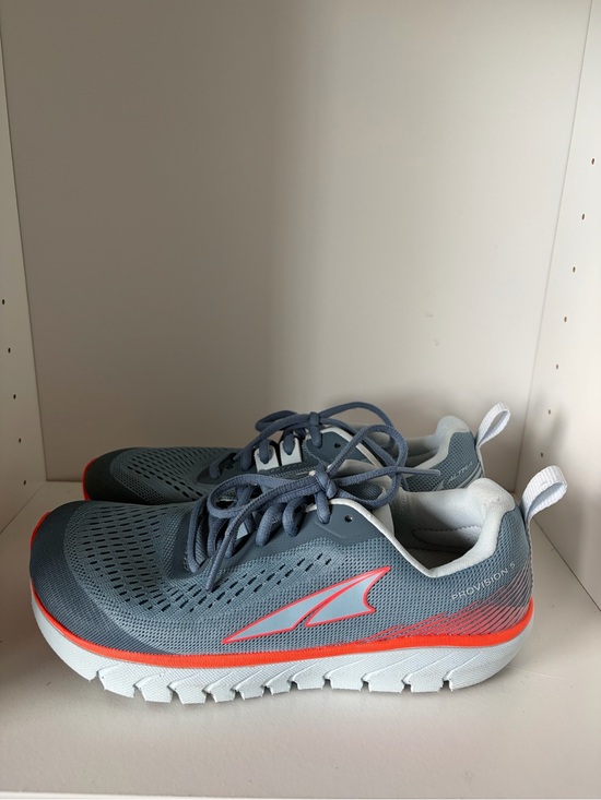 Altra Shoes - Altra Women's Provision 5 Road Running Shoe Size 6
